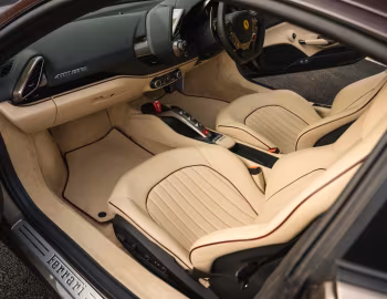 Intérieur Ferrari 488 GTB "The Grand Tourer" (#228622) '2017