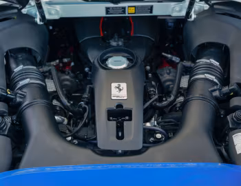 Под капотом Ferrari 488 Pista Spider [North America] '2018–20