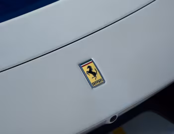 Логотип Ferrari 488 Pista Spider [North America] '2018–20