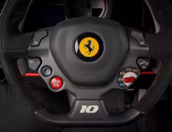 Intérieur Ferrari 488 Pista Tailor Made "Piloti Ferrari" [North America] '2018–20