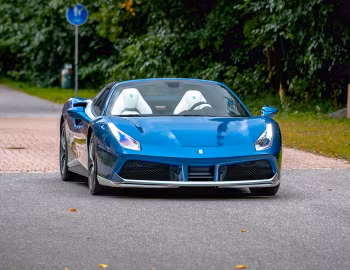 Ferrari 488 Spider Tailor Made "Ispirata da Riva" (#239660) '2017