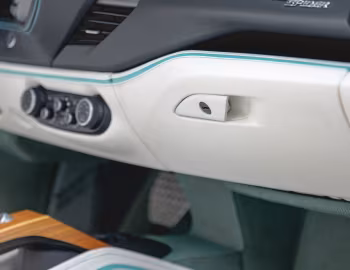 Интерьер Ferrari 488 Spider Tailor Made "Ispirata da Riva" (#239660) '2017