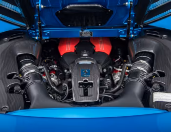 Под капотом Ferrari 488 Spider [North America] '2016–19