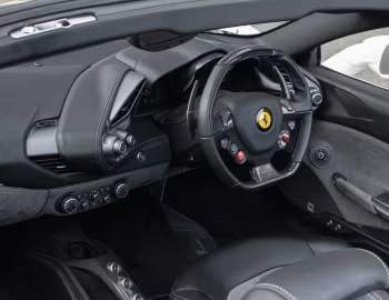 内饰 Ferrari 488 Spider [Australia] '2016–19
