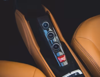 Интерьер Ferrari 488 Spider [North America] '2016–19
