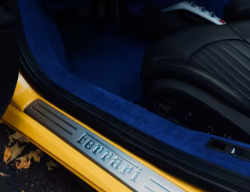 Intérieur Ferrari 488 Spider "Bold Yellow" (#226326) '2017