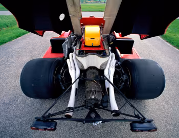 Под капотом Ferrari 512 S/M (#1018) '1970