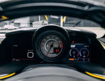 Комбинация приборов Ferrari 812 Competizione [Asia RHD] '2021–н.в.