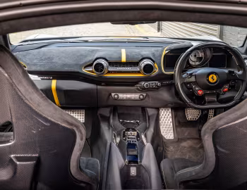 Торпедо Ferrari 812 Competizione [UK-spec] '2021–н.в.