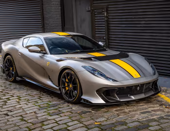 Ferrari 812 Competizione [UK-spec] '2021–н.в.