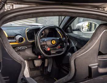 Торпедо Ferrari 812 Competizione [UK-spec] '2021–н.в.