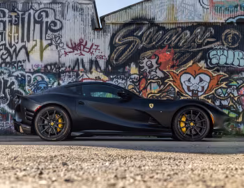 Ferrari 812 Competizione [North America] '2021–pr.