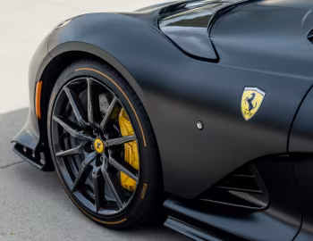 Ferrari 812 Competizione [North America] '2021–pr.