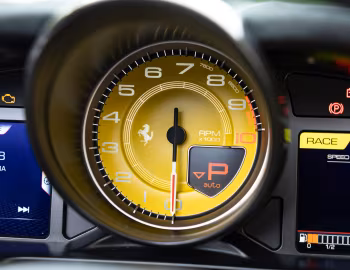 Tableau de bord Ferrari 812 Competizione A [UK-spec] '2021–pr.