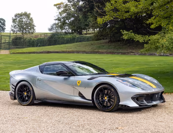 Ferrari 812 Competizione A [UK-spec] '2021–pr.