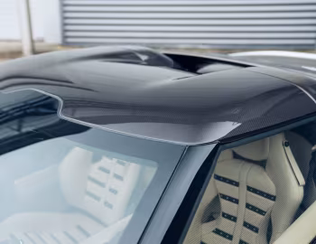 Ferrari 812 Competizione A [UK-spec] '2021–н.в.