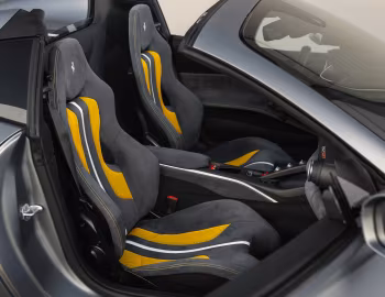 Intérieur Ferrari 812 GTS Tailor Made "inspired by raw aluminum" (#271222) '09.2021
