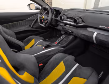 Intérieur Ferrari 812 GTS Tailor Made "inspired by raw aluminum" (#271222) '09.2021
