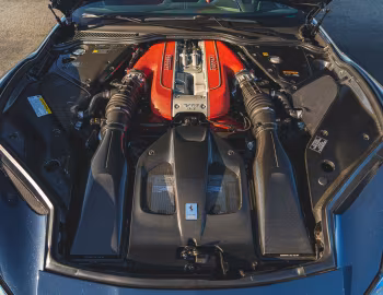 Под капотом 2021–24 Ferrari 812 GTS [North America] '2020–24