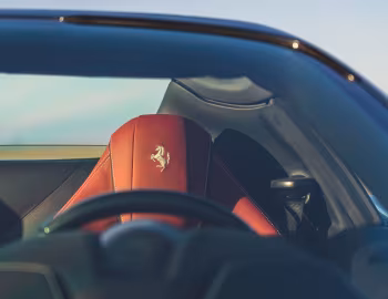 内饰 2021–24 Ferrari 812 GTS [North America] '2020–24