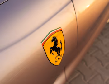 Logo Ferrari 812 GTS Tailor Made "inspired by metallic bronze hues" (#271948) '09.2021
