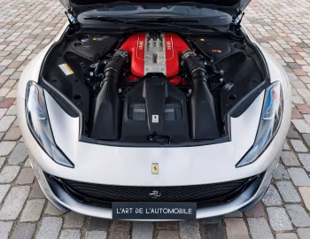 Под капотом Ferrari 812 GTS Tailor Made "inspired by Testarossa Spider #062897" (#296303) '2023