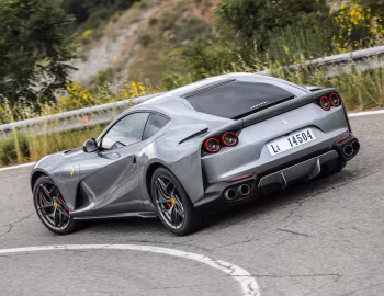 Ferrari 812 Superfast [Worldwide] '2017–21