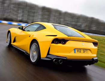 Ferrari 812 Superfast [UK-spec] '2017–21