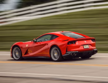 Ferrari 812 Superfast [North America] '2017–21