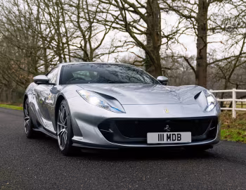 Ferrari 812 Superfast [UK-spec] '2017–21