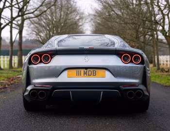 Ferrari 812 Superfast [UK-spec] '2017–21
