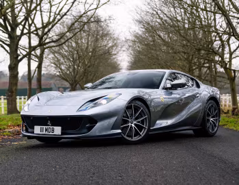 Ferrari 812 Superfast [UK-spec] '2017–21