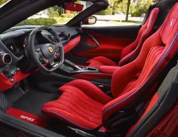 Інтер'єр Ferrari SP51 '09.2022