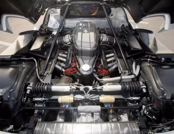 Под капотом Enzo Ferrari [North America] '2002–04