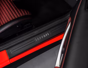 Intérieur Ferrari F12berlinetta "The Red Boxer" (#229974) '08.2017