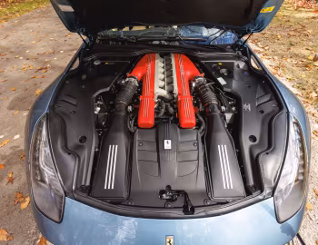Sous la capuche Ferrari F12berlinetta "The Barchetta" (#228080) '05.2017