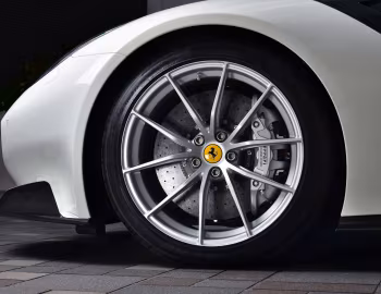 Ferrari F12tdf [UK-spec] '2016–17