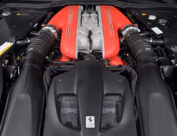 Під капотом Ferrari F12tdf [Worldwide] '2015–17