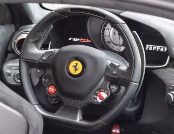 中控台 Ferrari F12tdf [Worldwide] '2015–17