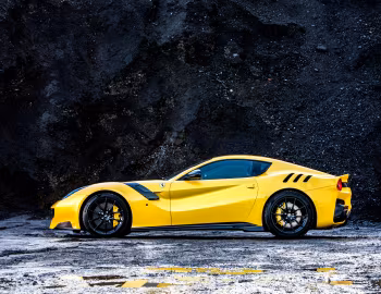 Ferrari F12tdf Tailor Made [UK-spec] '2016–17