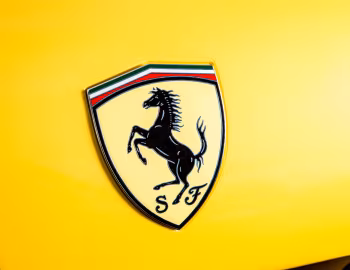 Ferrari F12tdf Tailor Made [UK-spec] '2016–17