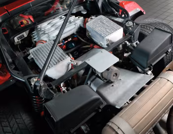 Под капотом Ferrari F40 [Worldwide] '1987–89