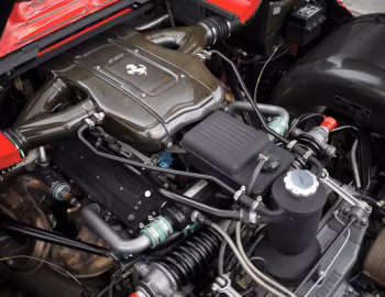 Bajo el capó Ferrari F50 [North America] '1995