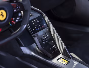 Интерьер Ferrari F80 (F250) '2024–н.в.