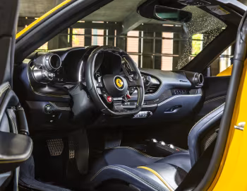 内饰 Ferrari F8 Spider [Worldwide] '2020–23