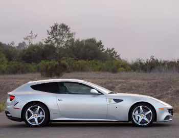 Ferrari FF [North America] '2011–16