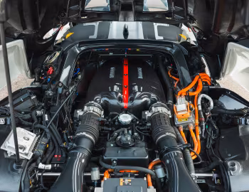 Sous la capuche Ferrari FXX-K Evo (#212002) '2018
