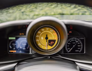 Комбинация приборов Ferrari GTC4Lusso [North America] '2016–20