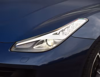 Ferrari GTC4Lusso [UK-spec] '2016–20