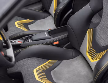 Интерьер Ferrari HC25 '05.2026
